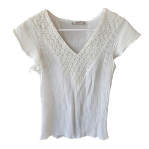 Coastal Lightweight Crochet V Neck Cotton Shirt . Size Medium